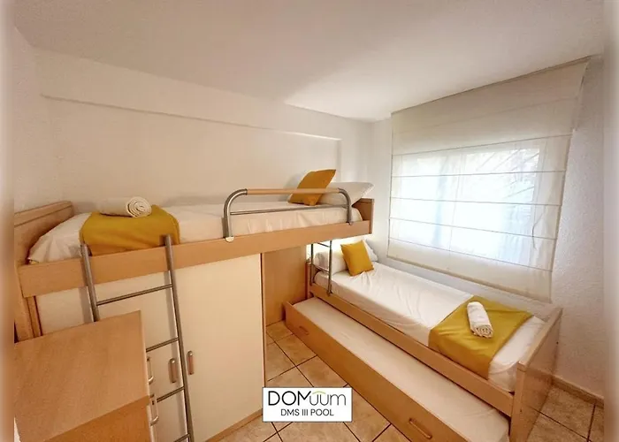 Domuum Holidays - Dms Iii Pool Apartmán